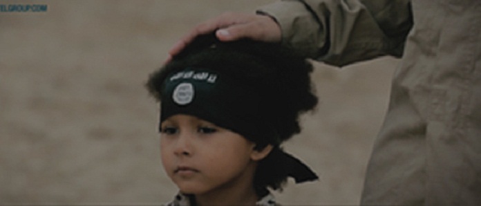 Isis execution VIDEO shows British 4 y.o Isa blowing up car with prisoners inside